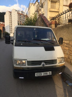 fourgon-ranault-renault-trafic-1998-tizi-ouzou-algerie