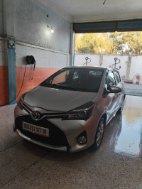 voitures-toyota-yaris-2017-red-edition-jijel-algerie