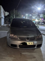 voitures-volkswagen-golf-5-2004-grarem-gouga-mila-algerie