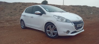 voitures-peugeot-208-2015-allure-facelift-ksar-chellala-tiaret-algerie