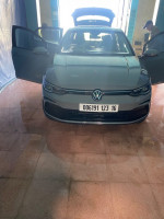 voitures-volkswagen-golf-8-2023-r-line-bouzareah-alger-algerie