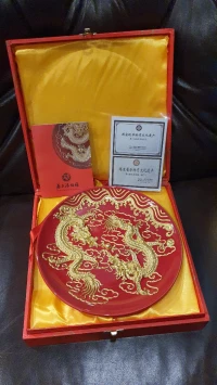Sculpture artisanale chinoise faite main, porcelaine fine de luxe, feuille d'or 24K,  