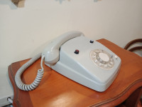 antiquites-collections-telephone-a-cadran-retro-staoueli-alger-algerie