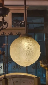 Lustre / Suspension Art Déco " Boule Aux Paons " Müller 