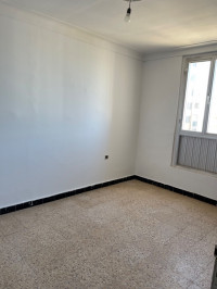 appartement-vente-f3-mostaganem-algerie