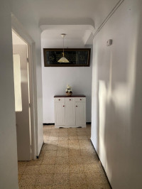 appartement-location-f4-oran-algerie