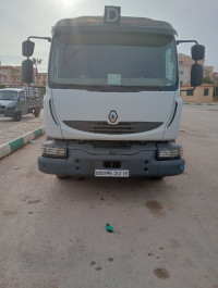 camion-medium-renault-2012-tlemcen-algerie