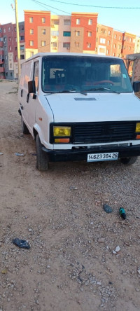 voitures-peugeot-j5-1984-ksar-boukhari-medea-algerie