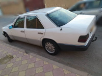 voitures-mercedes-classe-e-1995-oued-rhiou-relizane-algerie