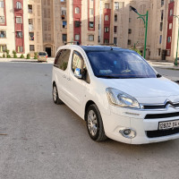 utilitaire-citroen-berlingo-2014-chelghoum-laid-mila-algerie