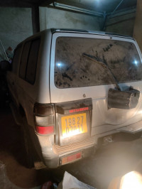 voitures-mitsubishi-pajero-1998-mostaganem-algerie