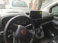 السيارات-النفعية-fiat-doblo-2023-doplo-بيضاء-برج-سطيف-الجزائر