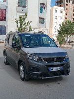 voitures-peugeot-rifter-2021-sidi-brahim-bel-abbes-algerie