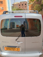 voitures-renault-kangoo-2021-privilege-sidi-bel-abbes-algerie