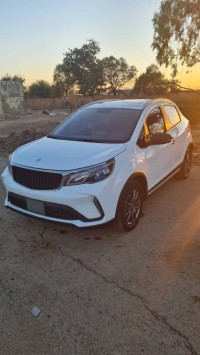 cars-livan-x3-pro-2025-automatique-avec-toi-ouvrant-annaba-algeria