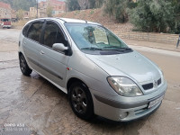 voitures-renault-scenic-2002-constantine-algerie