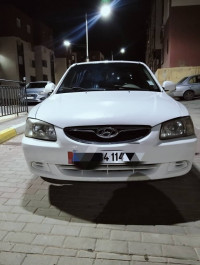 voitures-hyundai-accent-2014-gls-medea-algerie