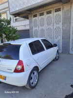 voitures-renault-clio-campus-2012-bye-grarem-gouga-mila-algerie