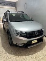 voitures-dacia-sandero-2018-stepway-el-ancor-oran-algerie