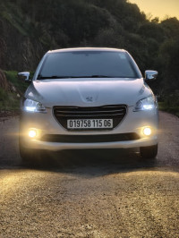 voitures-peugeot-301-2015-allure-bejaia-algerie