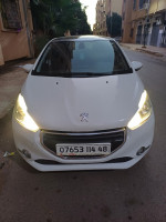 voitures-peugeot-208-2014-allure-oued-rhiou-relizane-algerie