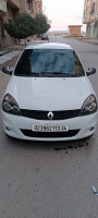 voitures-renault-clio-campus-2013-bye-bordj-bou-arreridj-algerie