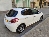 voitures-peugeot-208-2013-allure-douera-alger-algerie