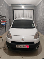 voitures-peugeot-partner-2014-b9-bordj-bou-arreridj-algerie