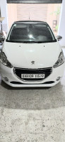 voitures-peugeot-208-2015-allure-chelghoum-laid-mila-algerie