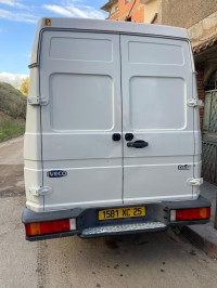 fourgon-358-iveco-1997-bouira-algerie