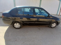 voitures-renault-clio-classique-2001-amira-arras-mila-algerie