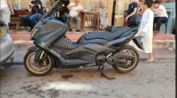 YAMAHA TMAX 2016