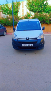 utilitaire-citroen-berlingo-2016-tole-niveau-2-ifenain-ilmathen-bejaia-algerie