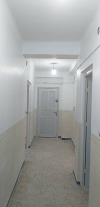 appartement-location-f3-alger-mohammadia-algerie