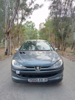 voitures-peugeot-206-2006-souk-el-thenine-bejaia-algerie