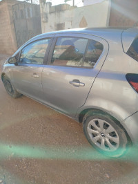 voitures-opel-corsa-2012-azzaba-skikda-algerie