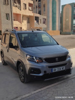 voitures-peugeot-partner-2022-sidi-bel-abbes-algerie