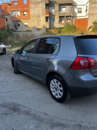 سيارات-volkswagen-golf-5-2006-برج-البحري-الجزائر