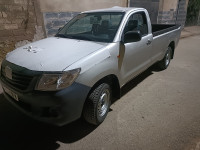 voitures-toyota-hilux-2015-mostaganem-algerie