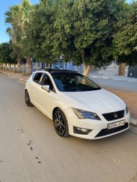 سيارات-seat-leon-2013-يلل-غليزان-الجزائر