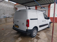 voitures-citroen-berlingo-2012-zeghaia-mila-algerie