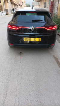 voitures-renault-megane-4-2022-intensse-boghni-tizi-ouzou-algerie