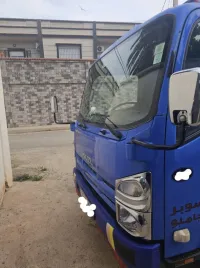 Super jambo Isuzu 2010