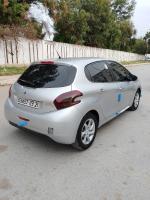 voitures-peugeot-208-2013-active-skikda-algerie