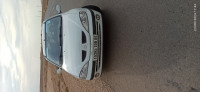 citadine-renault-megane-1-2000-dirrah-bouira-algerie