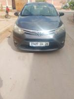 voitures-toyota-yaris-2014-ksar-boukhari-medea-algerie