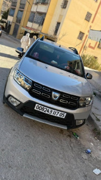 voitures-dacia-stepway-2017-batna-algerie