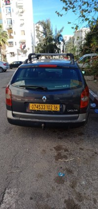 سيارات-renault-laguna-2-2002-الجزائر-وسط