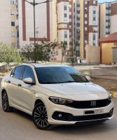 voitures-fiat-tipo-2023-city-plus-bordj-bou-arreridj-algerie