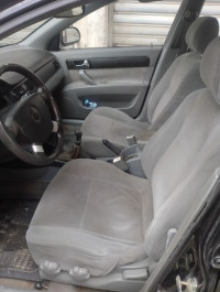 voitures-chevrolet-optra-5-portes-2010-beni-mered-blida-algerie